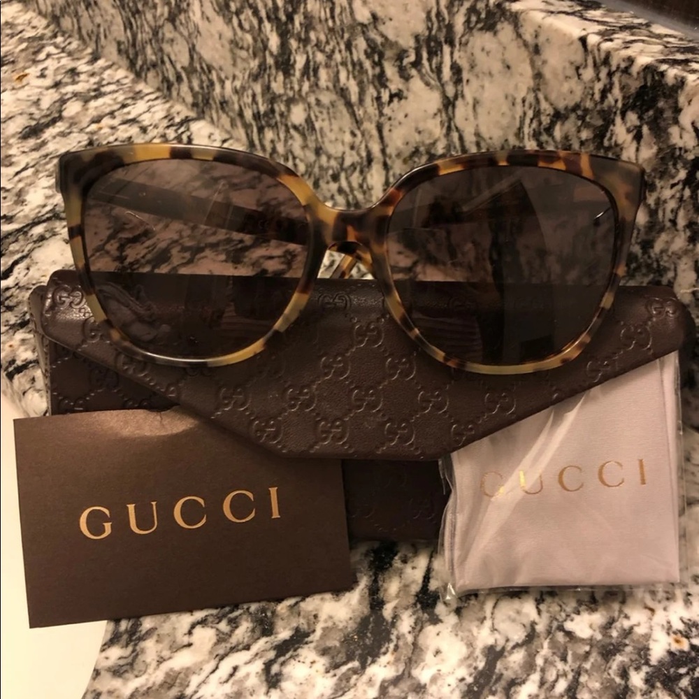 Gucci leopard sunglasses